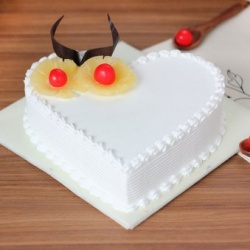Heart shape pineapple cake